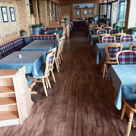 Haus Rheinblick Ott 酒店 Monheim am Rhein