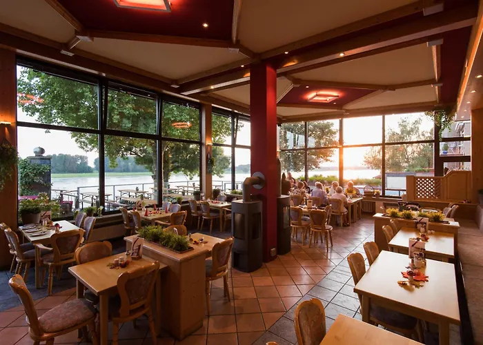 Szálloda Haus Rheinblick Ott 3*